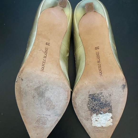 Manolo Blahnik Gold Heels - Picture 12 of 12